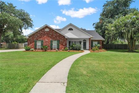 132 JESUIT BEND Drive