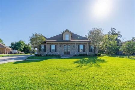 210 JOSIE Court