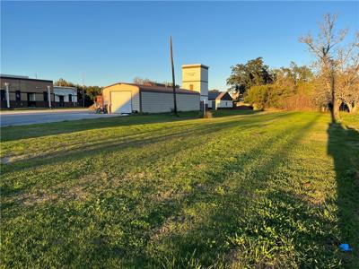 2403 JEAN LAFITTE Boulevard