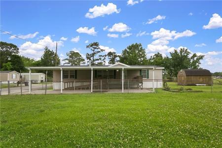 1904 DEBORAH Drive