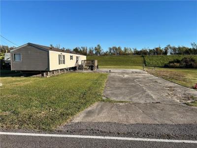 389 BURAS RIVER Road