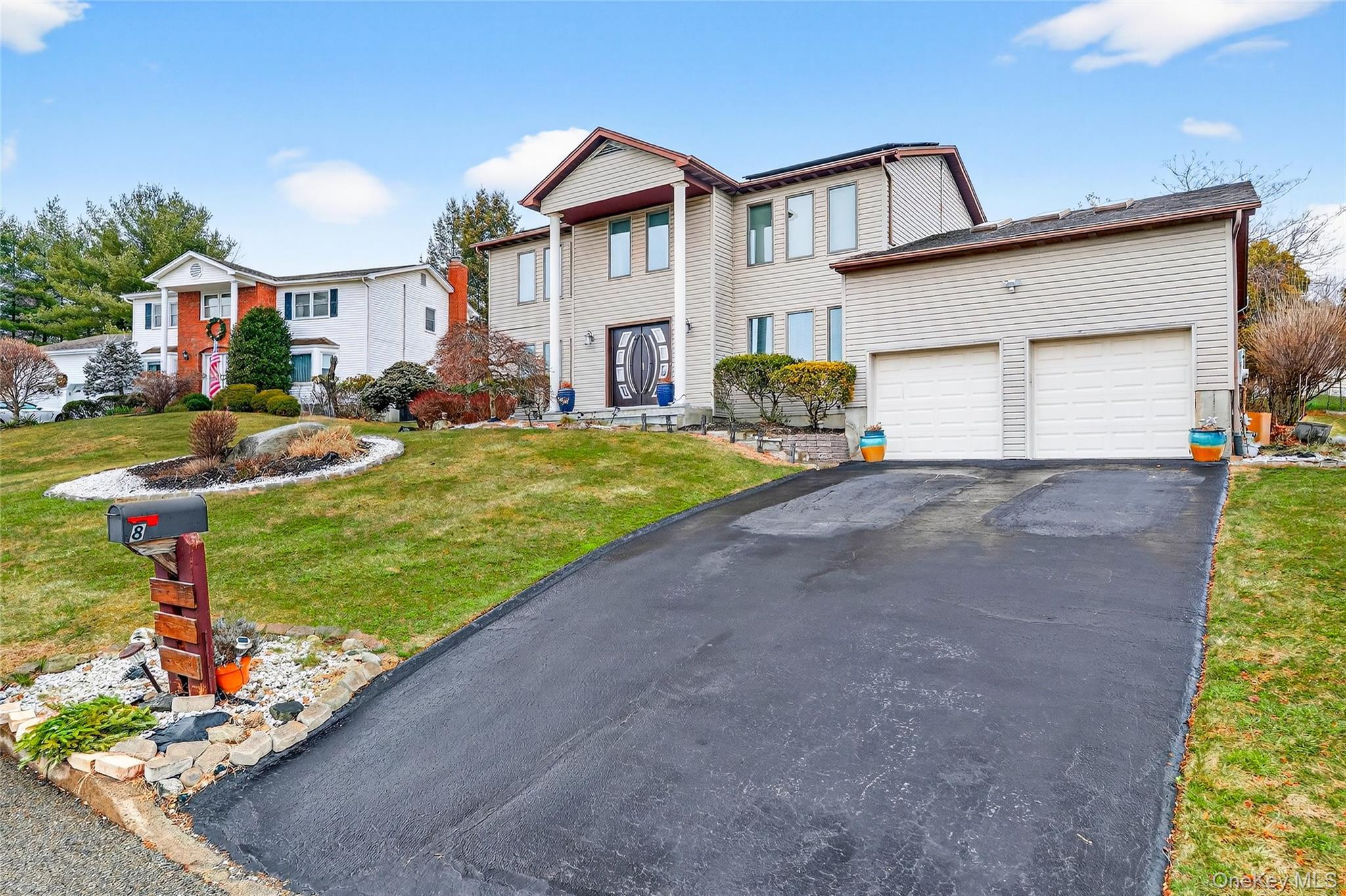 Image 3: Front of Structure Image 3: Front of Structure