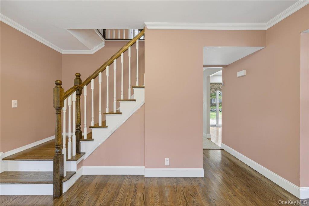 Image 4: Other Image 4: Other