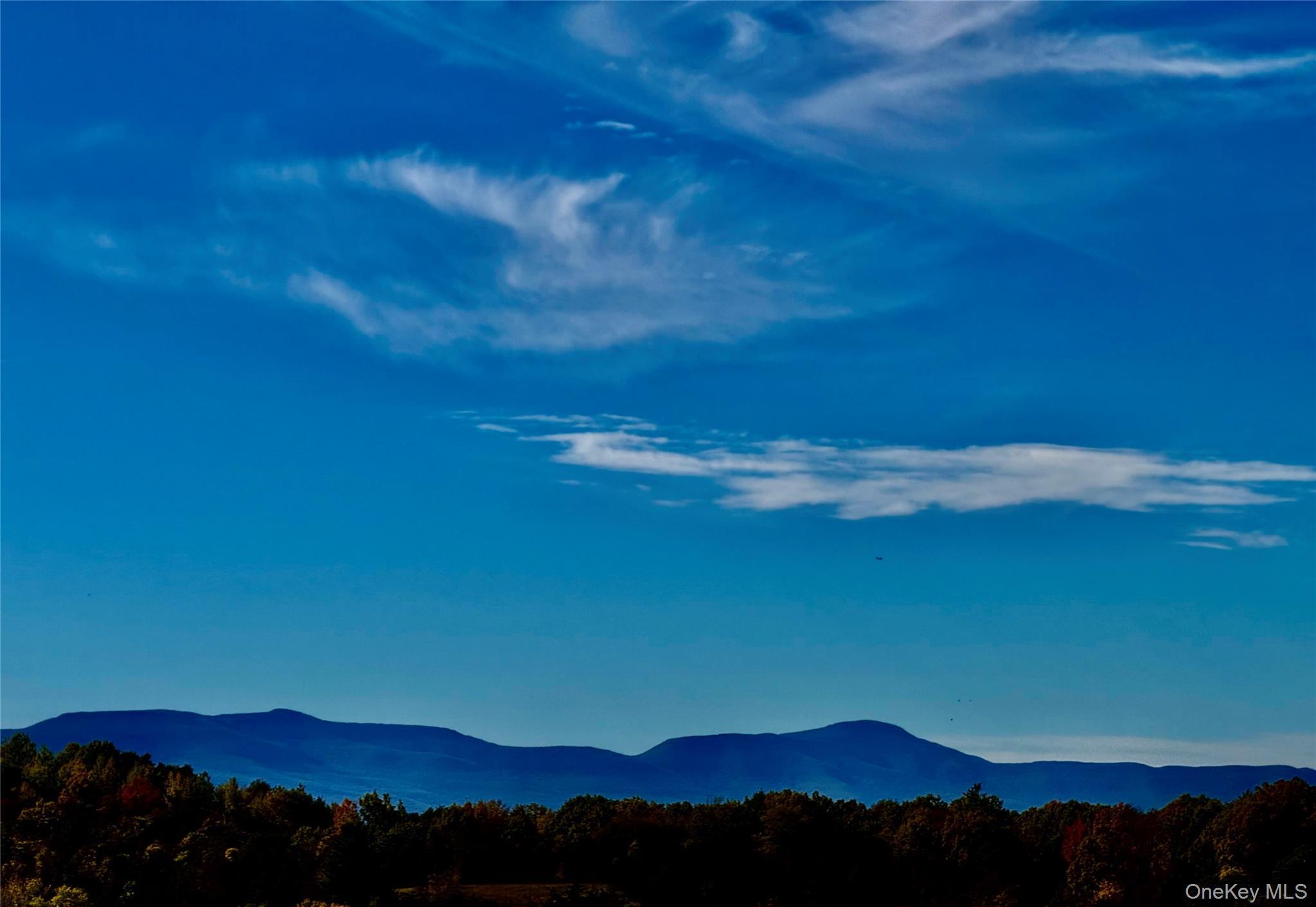 Image 3: View Image 3: View