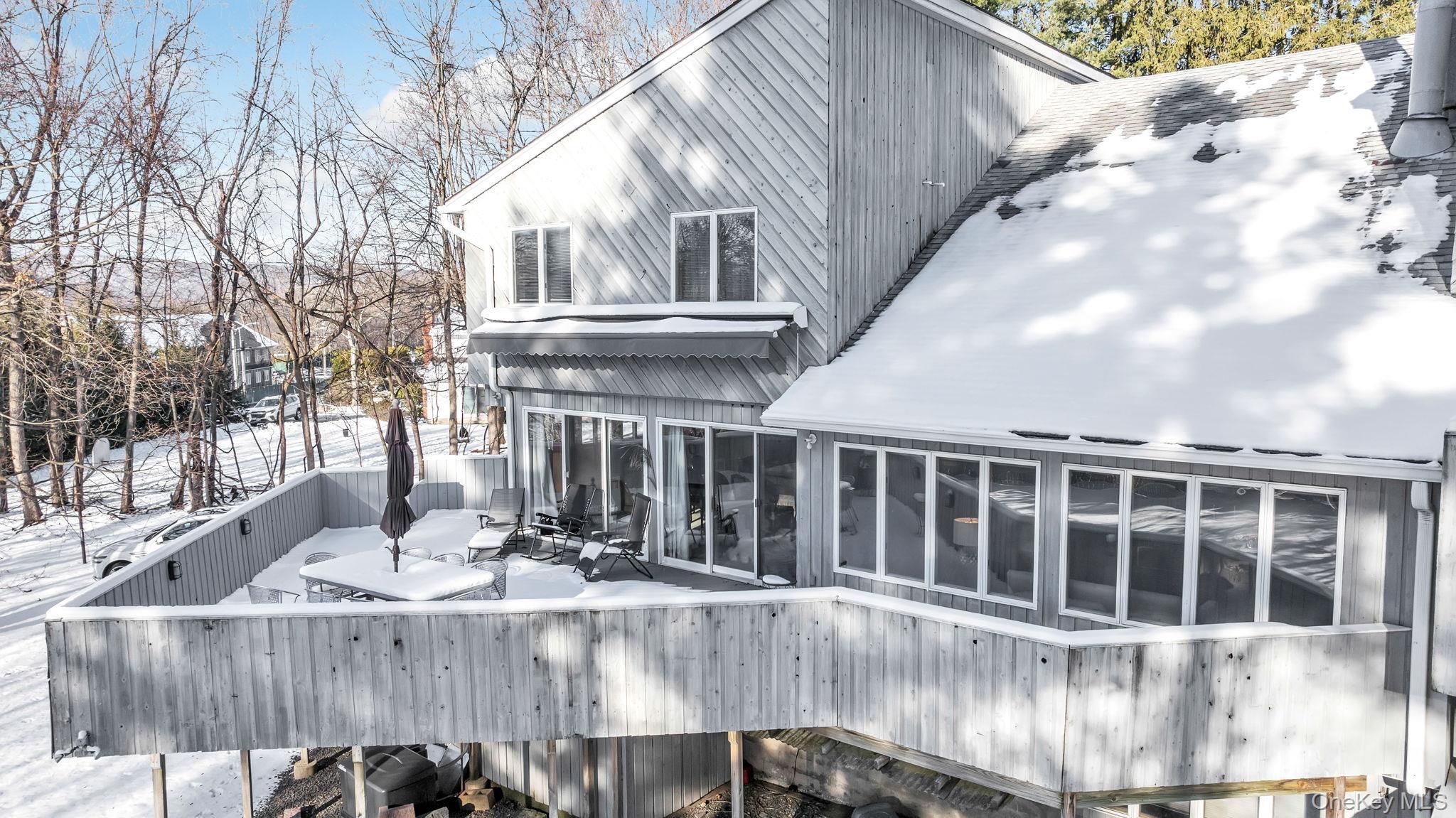 Image 2: Back of Structure Image 2: Back of Structure