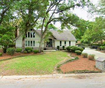 2240 Fleance Dr