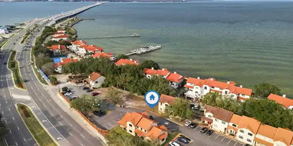 63 Baybridge Dr