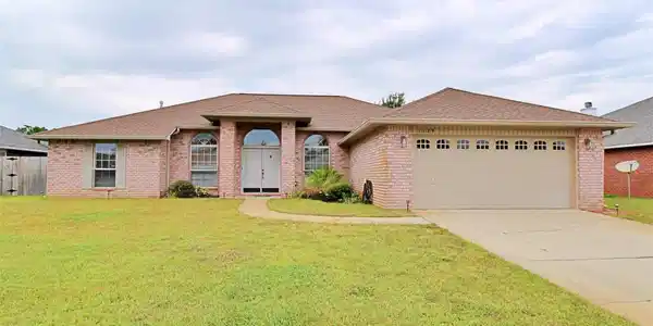 1129 Freeboard Blvd