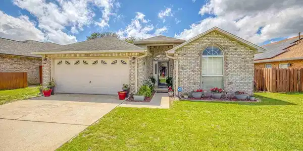 1117 Calinda Dr