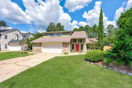 607 Samana Way