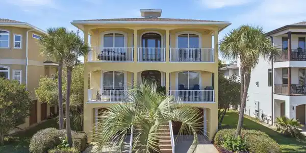 504 Eventide Dr