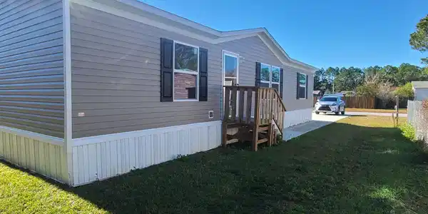 150 Kathryn Dr