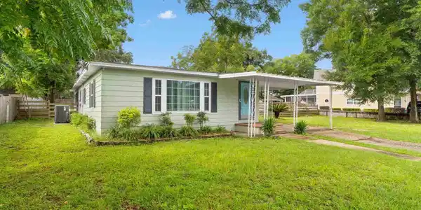 605 Nix Rd