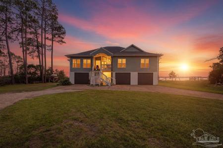 4501 Bayside Dr