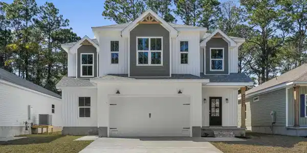 1445 Madelyn Woods Dr
