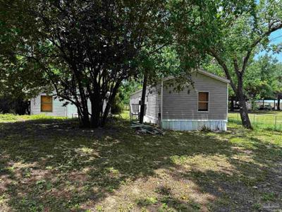 433 Live Oak St