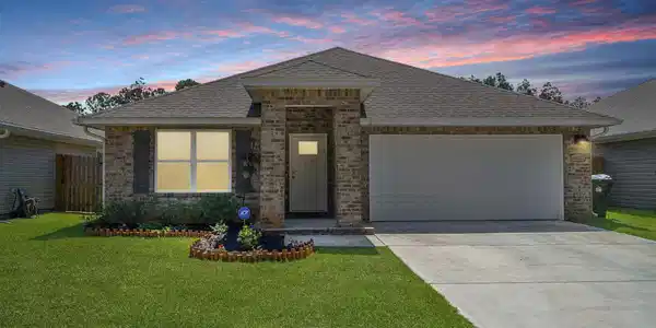 10517 Queens Gate Cir