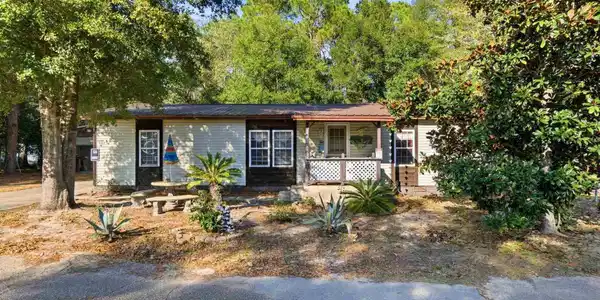 12336 Ailanthus Dr