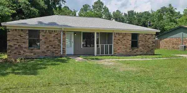 10534 Heatherwood Dr