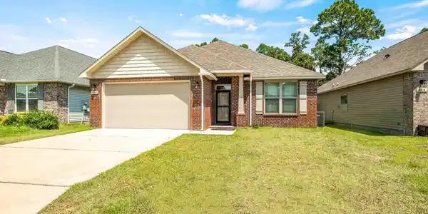 840 Oak Alley