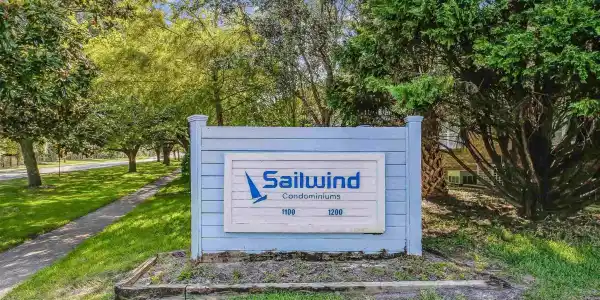1200 Shore Line Dr