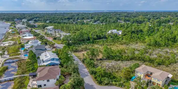 00 Deer Point Dr