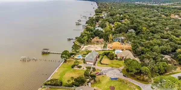 1671 Paradise Cove Ct