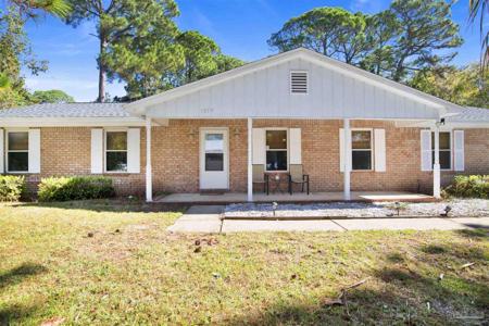 1059 Woodlore Cir