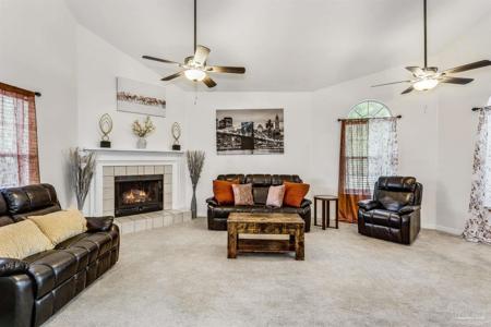 5200 Northpointe Pkwy