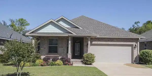 4810 Fish Hawk Ct