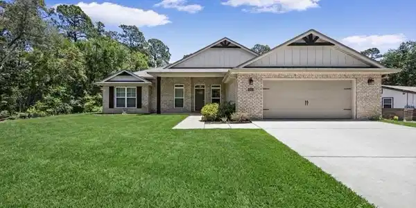3332 Lowery Dr