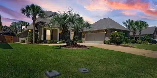 1513 Sabal Palm Dr