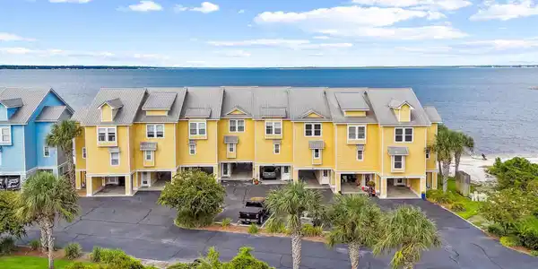 16064 Innerarity Pt Rd