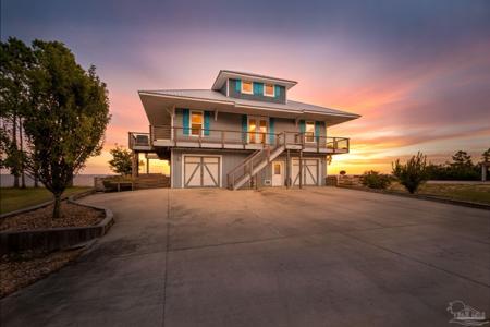 1106 Oyster Bay Dr