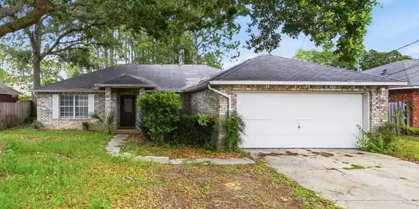 2678 Hidden Estates Cir