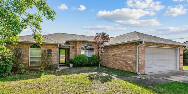 9911 Orion Lake Cir