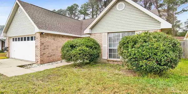 1331 Sterling Point Dr