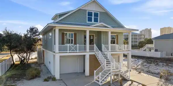 831 Sailfish Ct