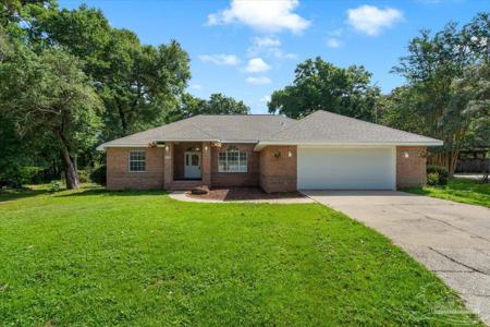 10738 Magnolia Ln