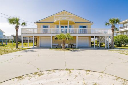 1006 Via Deluna Dr