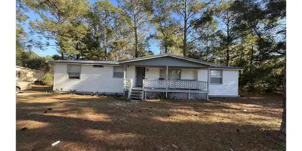 12325 Ailanthus Dr