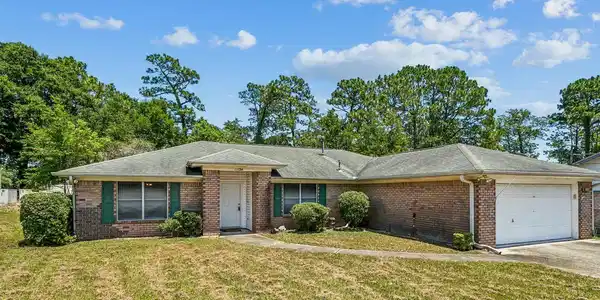 11134 Little Creek Dr