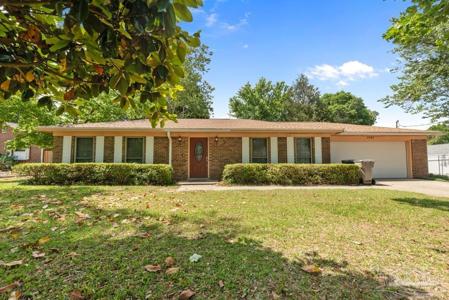 4580 Sailboat Ln