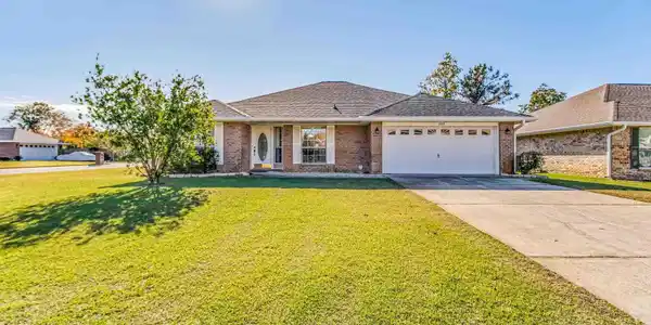 1225 Grand Ridge Cir