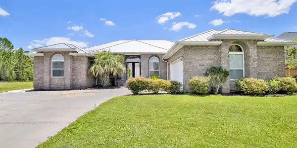 2018 Crown Pointe Blvd