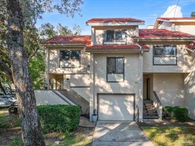 99 Marina Cove Dr