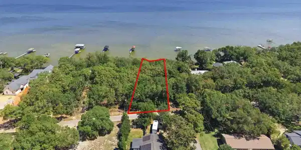 4580 Hickory Shores Blvd