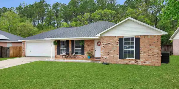 152 Carrier Dr