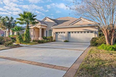 12 Lagoon Dr