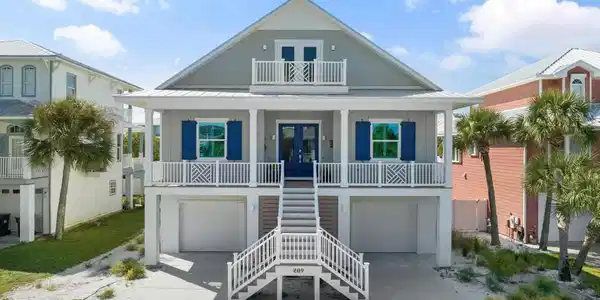 809 Sailfish Ct